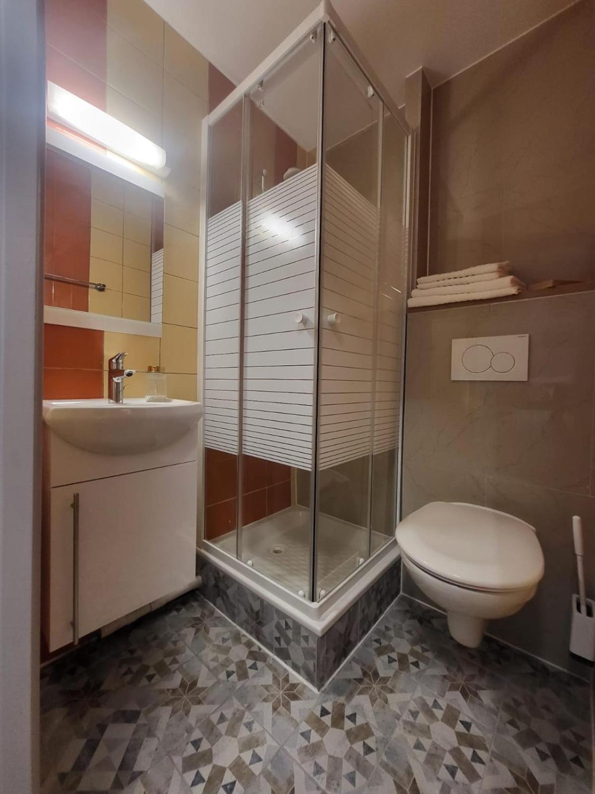 A La Buttes Aux Cailles Paris