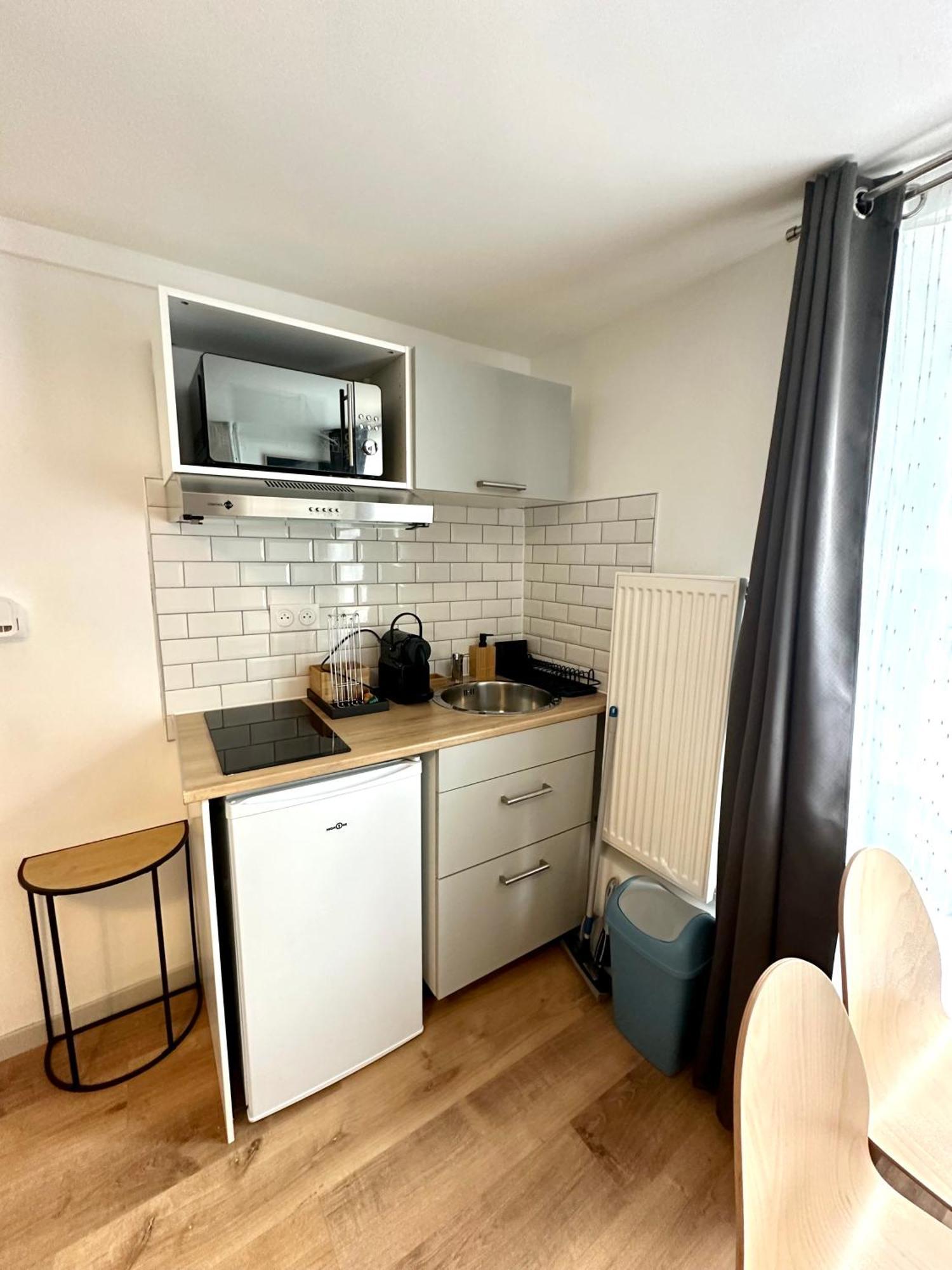 Aparthotel A La Buttes Aux Cailles 2*