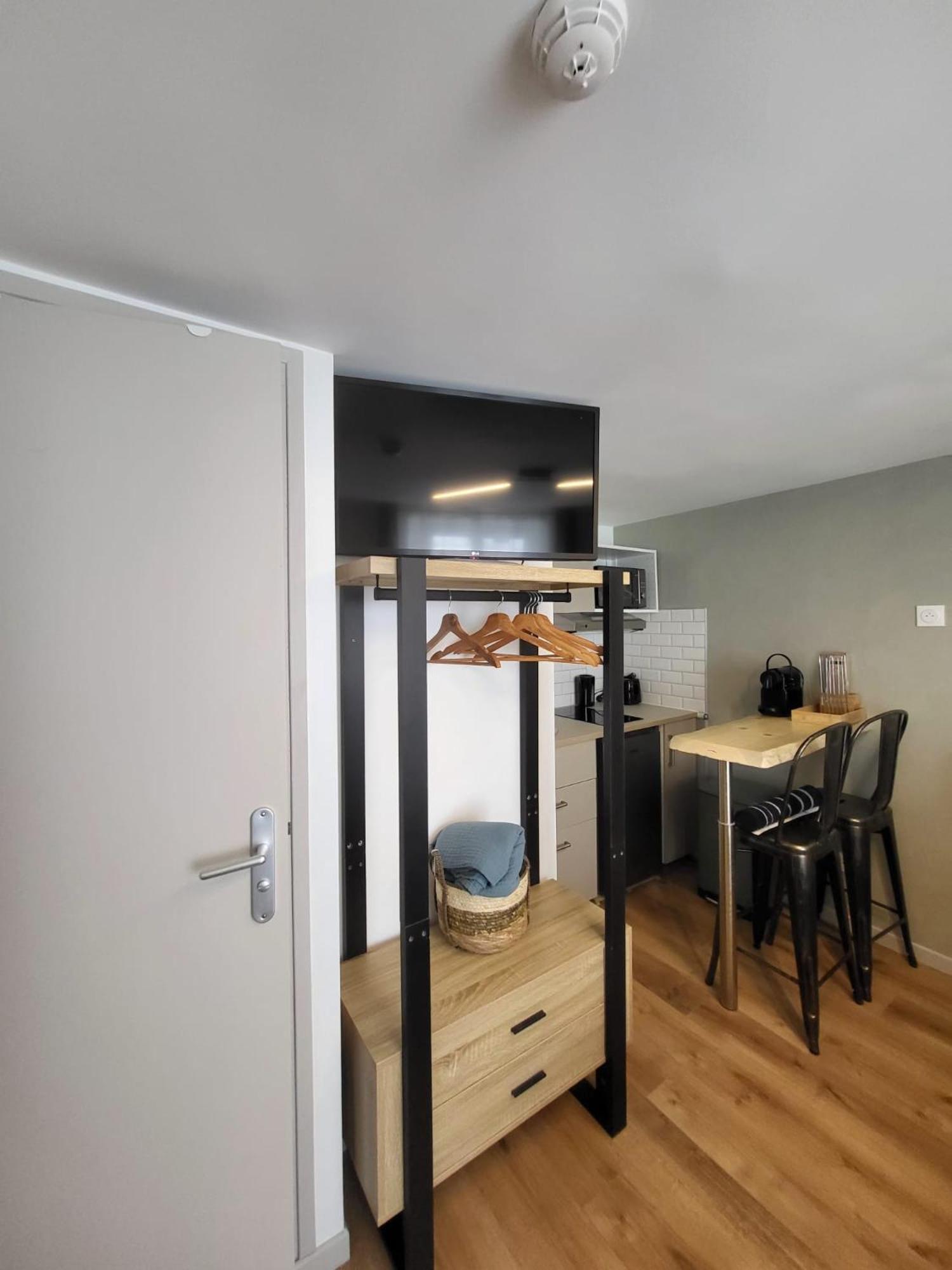 Aparthotel A La Buttes Aux Cailles Parigi