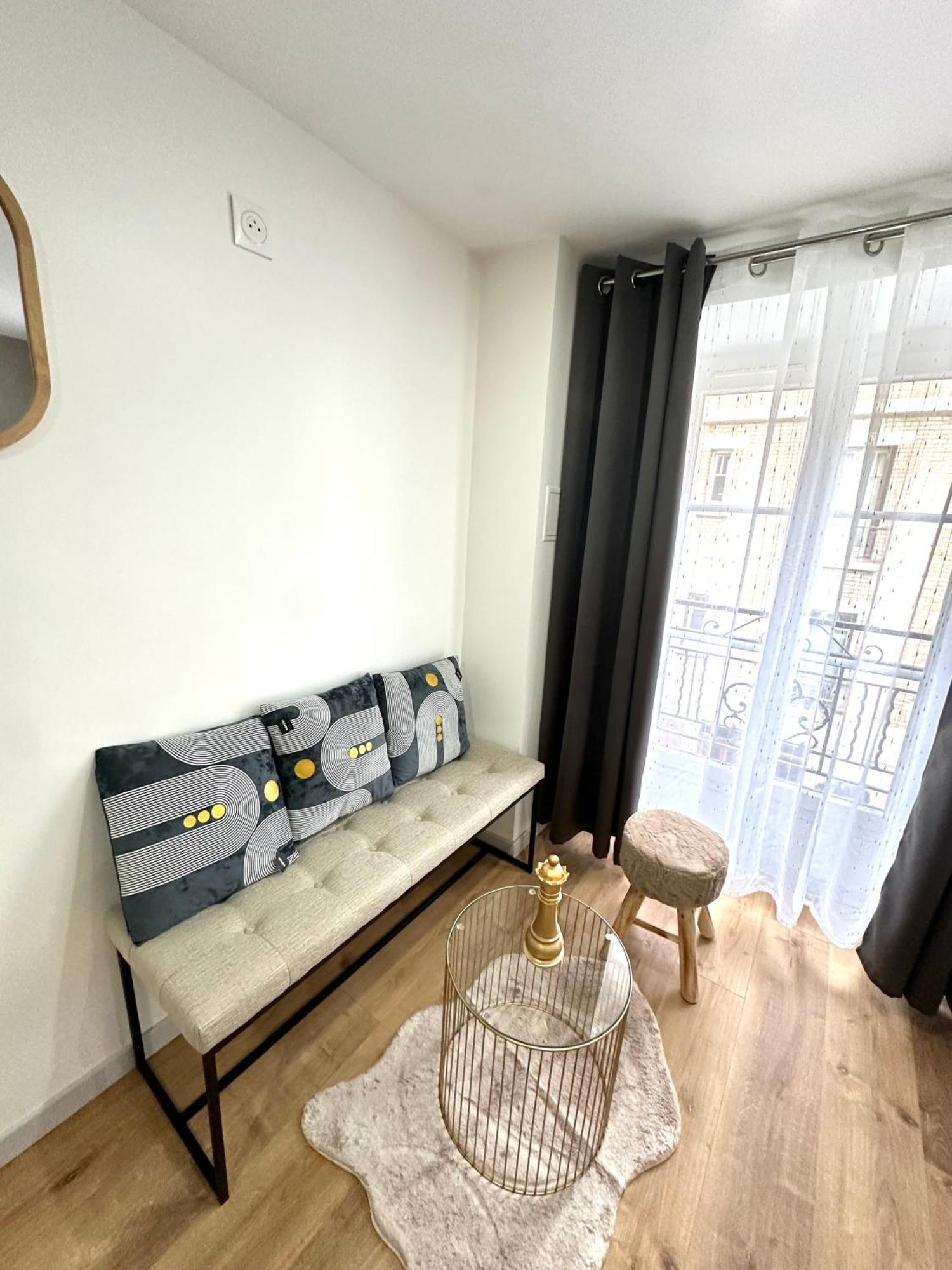 A La Buttes Aux Cailles 2*